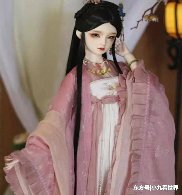 心理测试:你会穿哪一件古装出席宴会?测你在古代气质有多高贵!