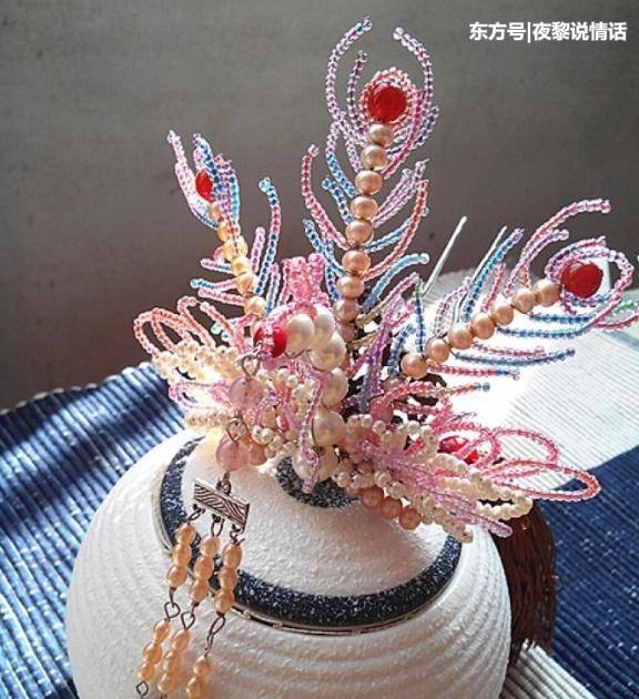心理测试:选一款你最想戴的凤钗,测你上辈子是什么地位!