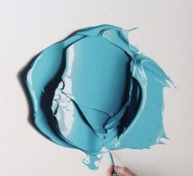 心理测试：选一种你最偏爱的颜色，测你最吸引异性的法宝是什么？