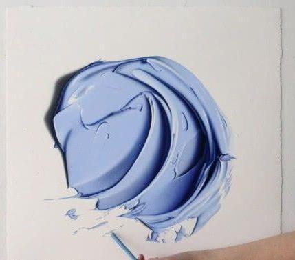 心理测试：选一种你最偏爱的颜色，测你最吸引异性的法宝是什么？