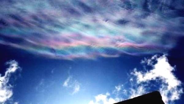 心理测试：4朵彩虹云，哪朵能给你带来好运？测你哪方面运势最旺
