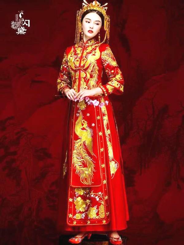 心理测试:你想穿哪件秀禾服?测你在爱情路上还有多久