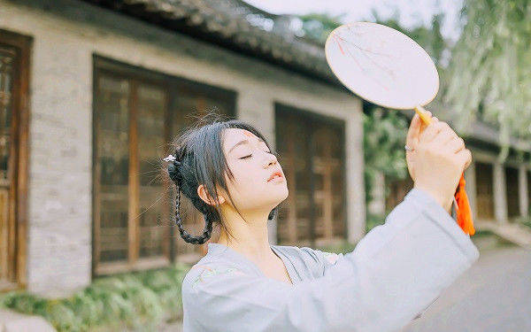 这6日出生的人,男富女贵,聪明机灵,和财神有缘