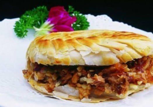 心理测试:非常饿的时候你会选择吃哪种美食?测你此生是什么命!